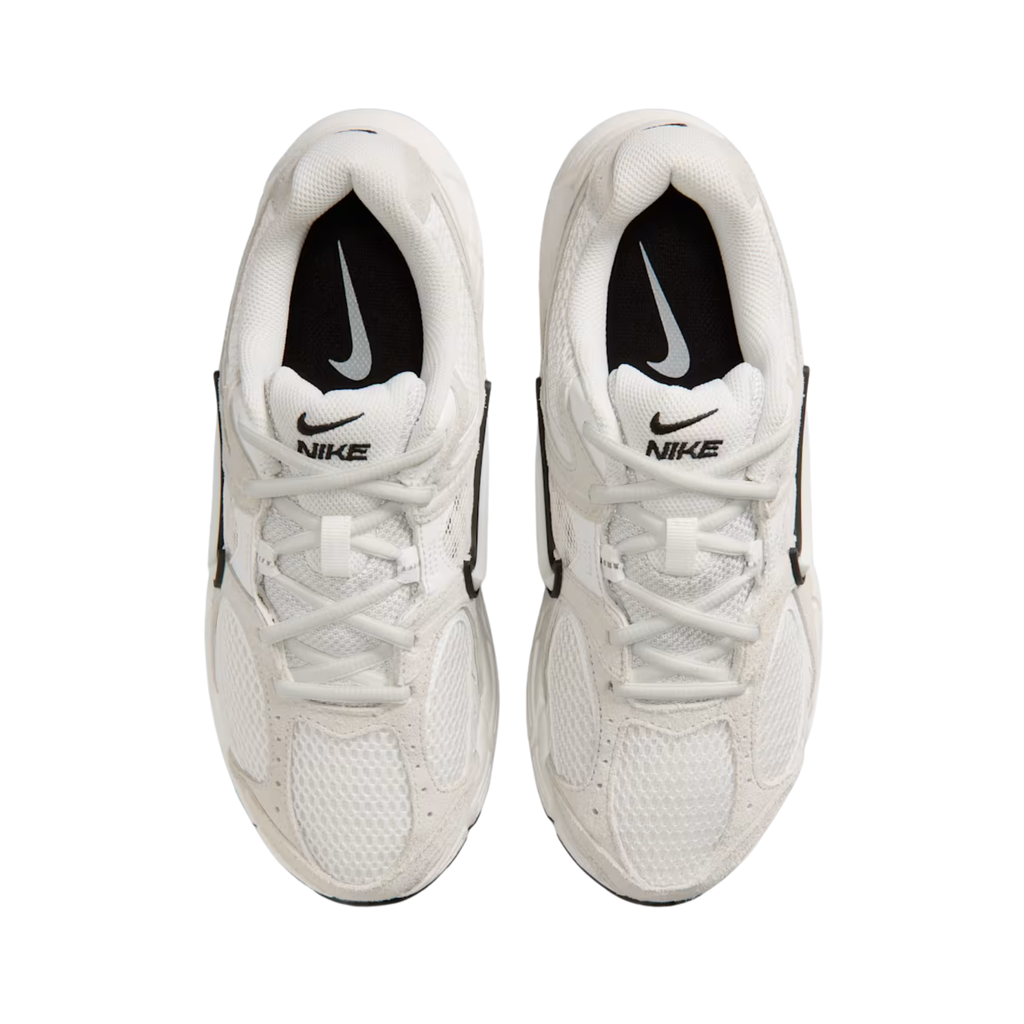 Nike IX0197-105 W V5 RNR SUEDE 2  Beyaz