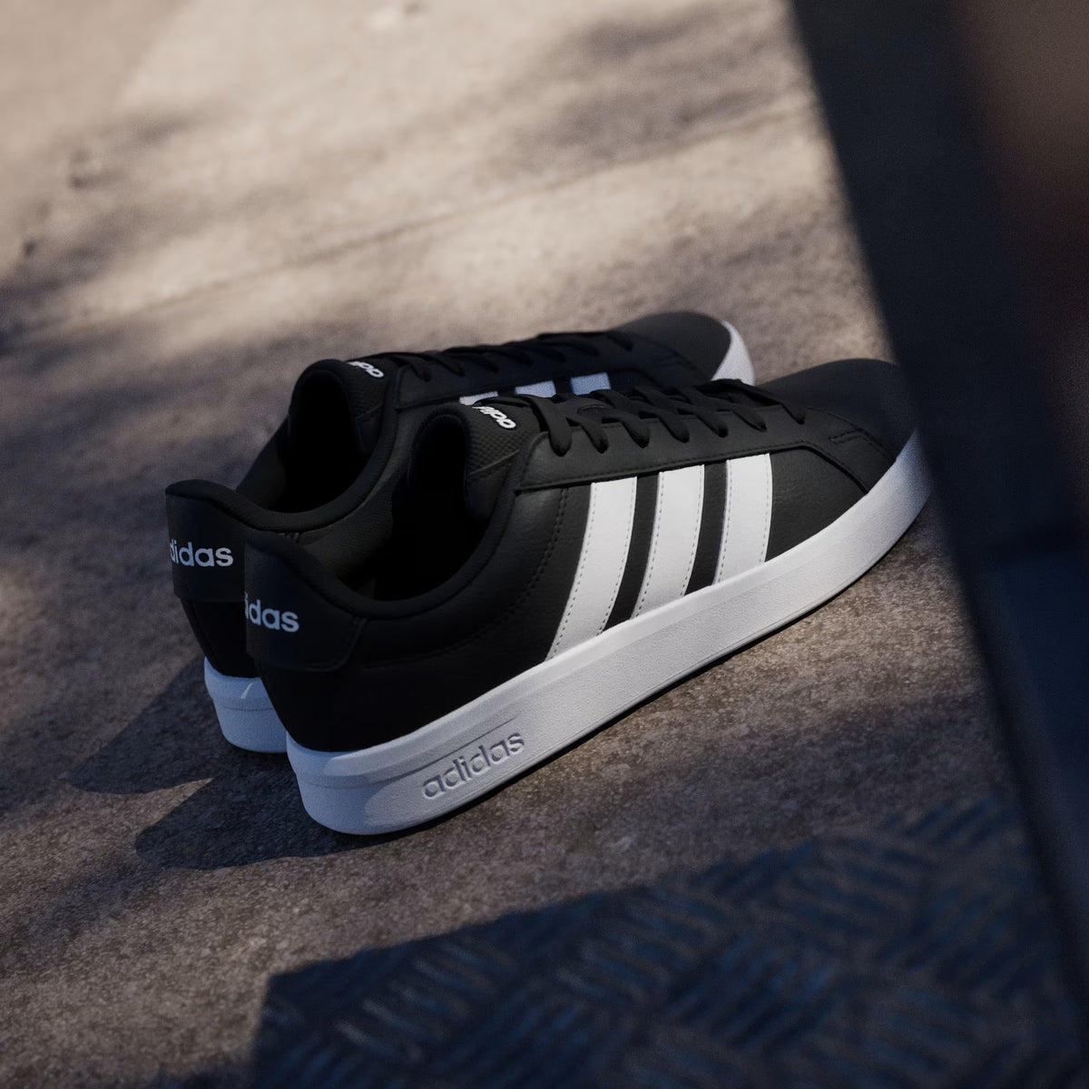 Adidas HQ0082 Grand Court Base 3.0 Siyah-Beyaz