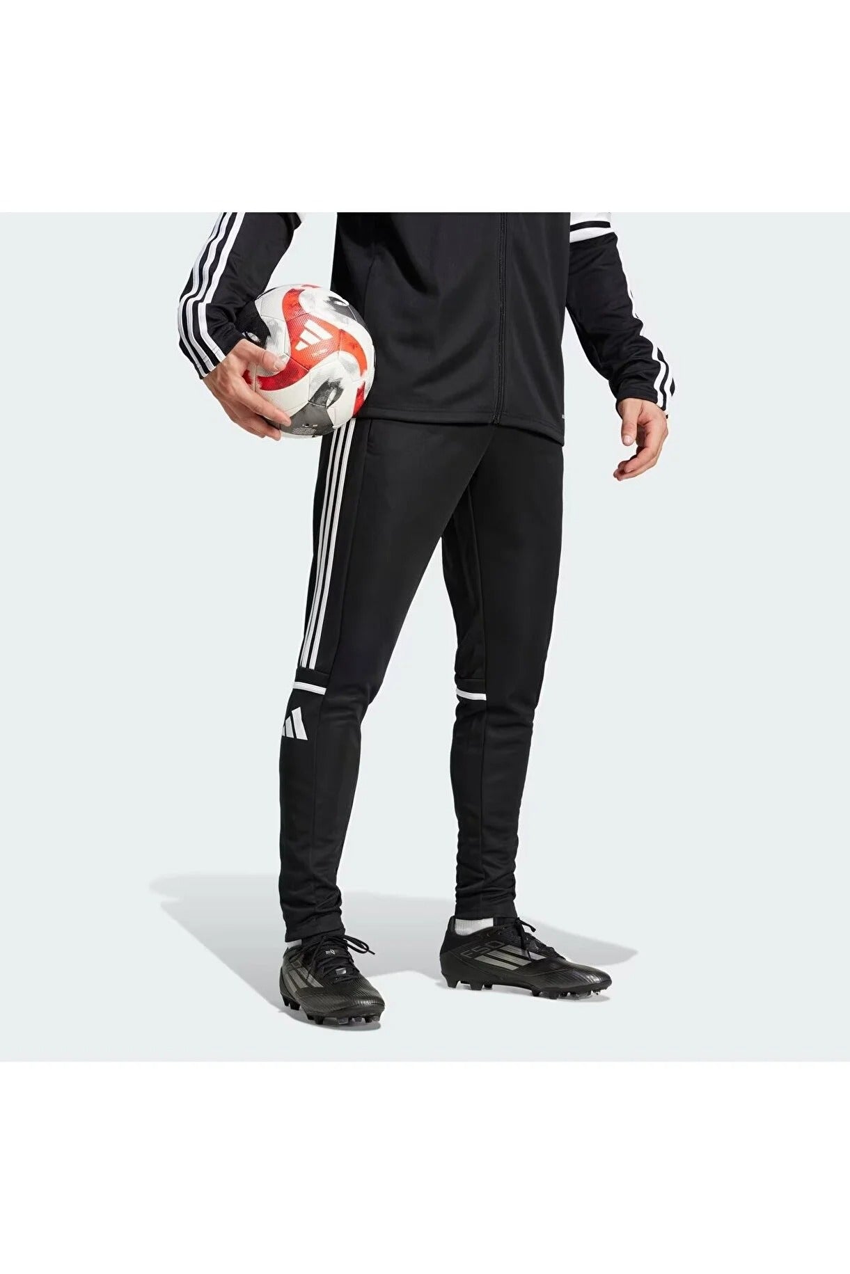 Adidas SQ25 TR PNT BLACK/WHITE