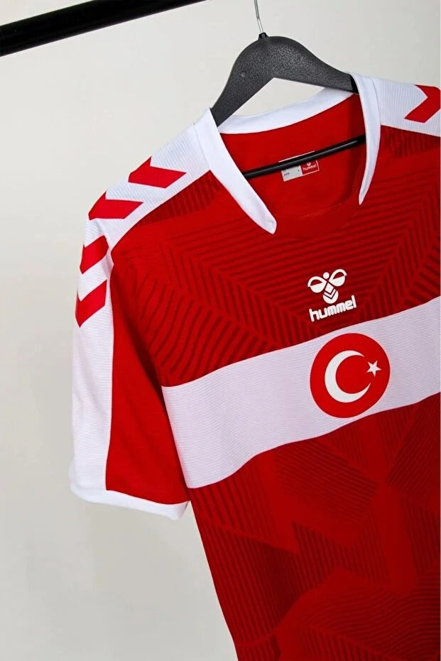Hummel 912444 Çocuk Milli Takım Forma Tişört Kırmızı