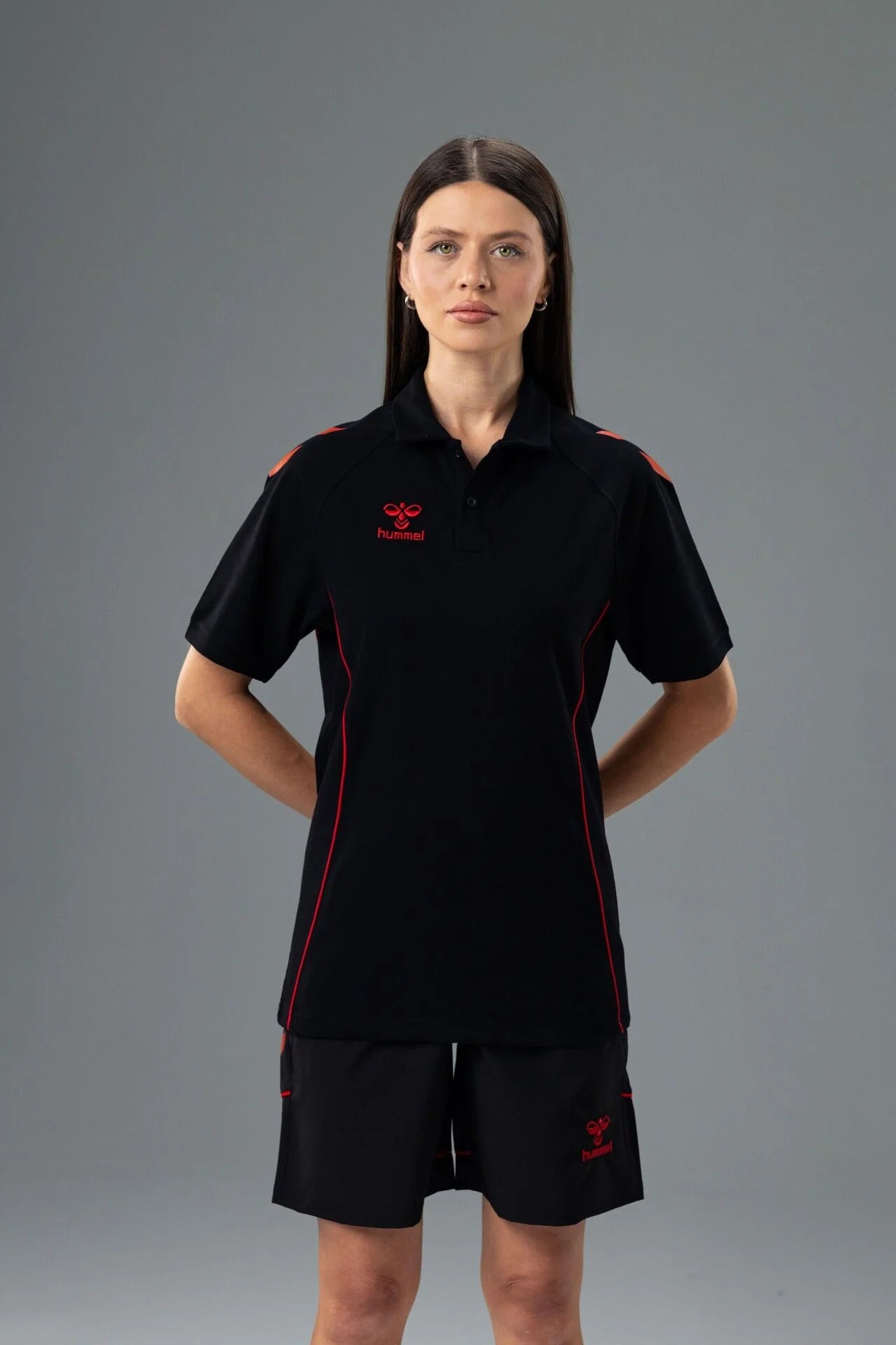 Hummel 912456 Target Kamp T-Shirt Siyah-Kırmızı