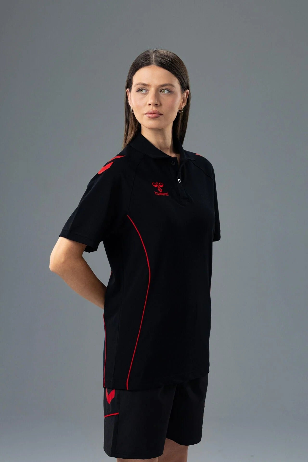 Hummel 912456 Target Kamp T-Shirt Siyah-Kırmızı