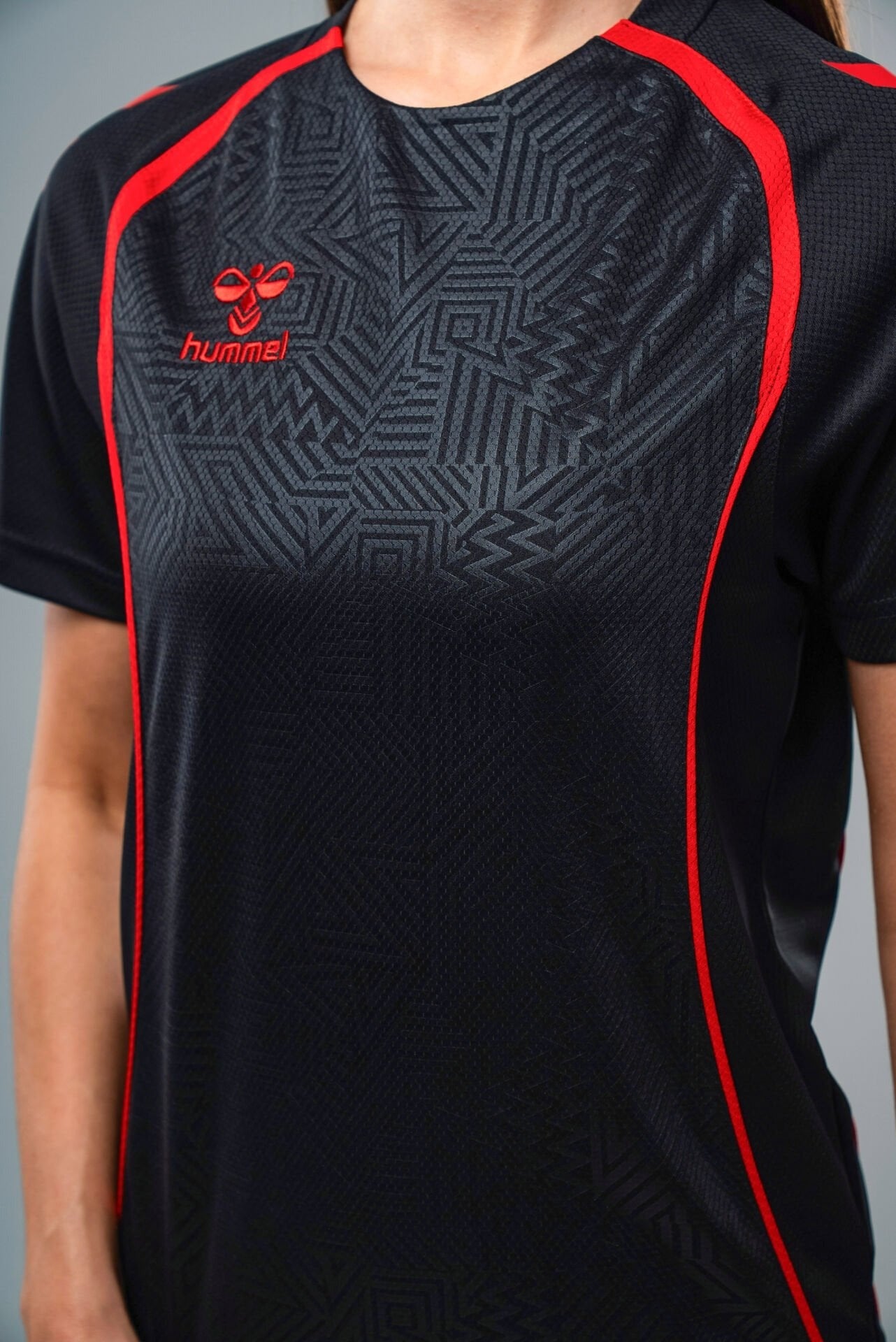 Hummel 912457 Target Antrenman Tişört Siyah