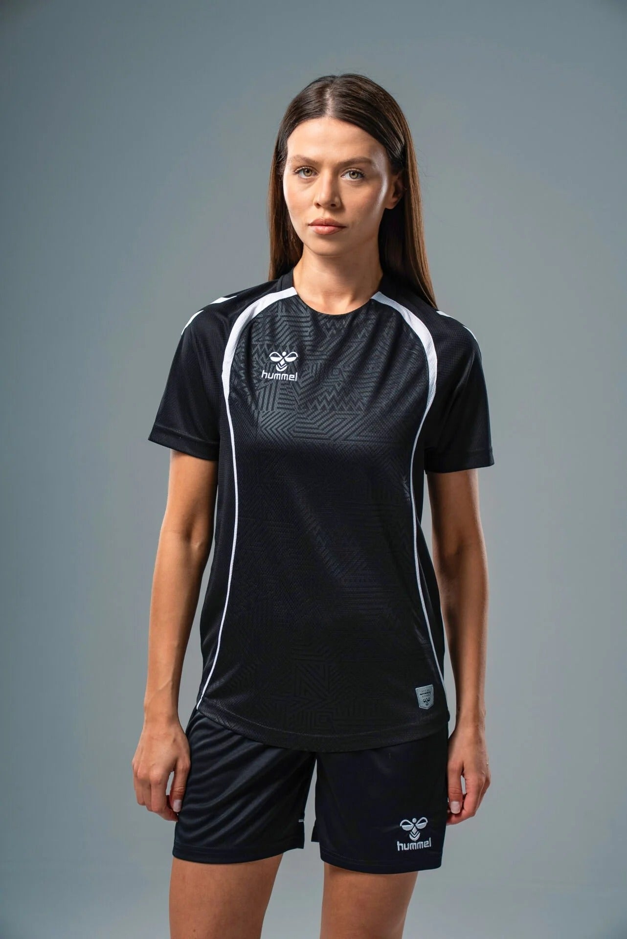 Hummel 912457 Target Antrenman Tişört Siyah-Beyaz