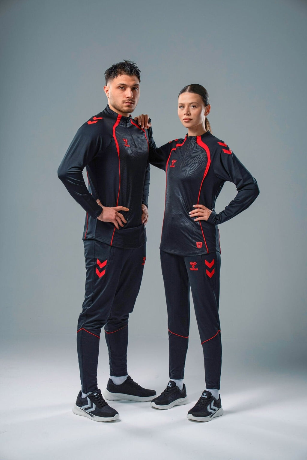Hummel 922595 Target Antrenman Eşofman Üstü Siyah