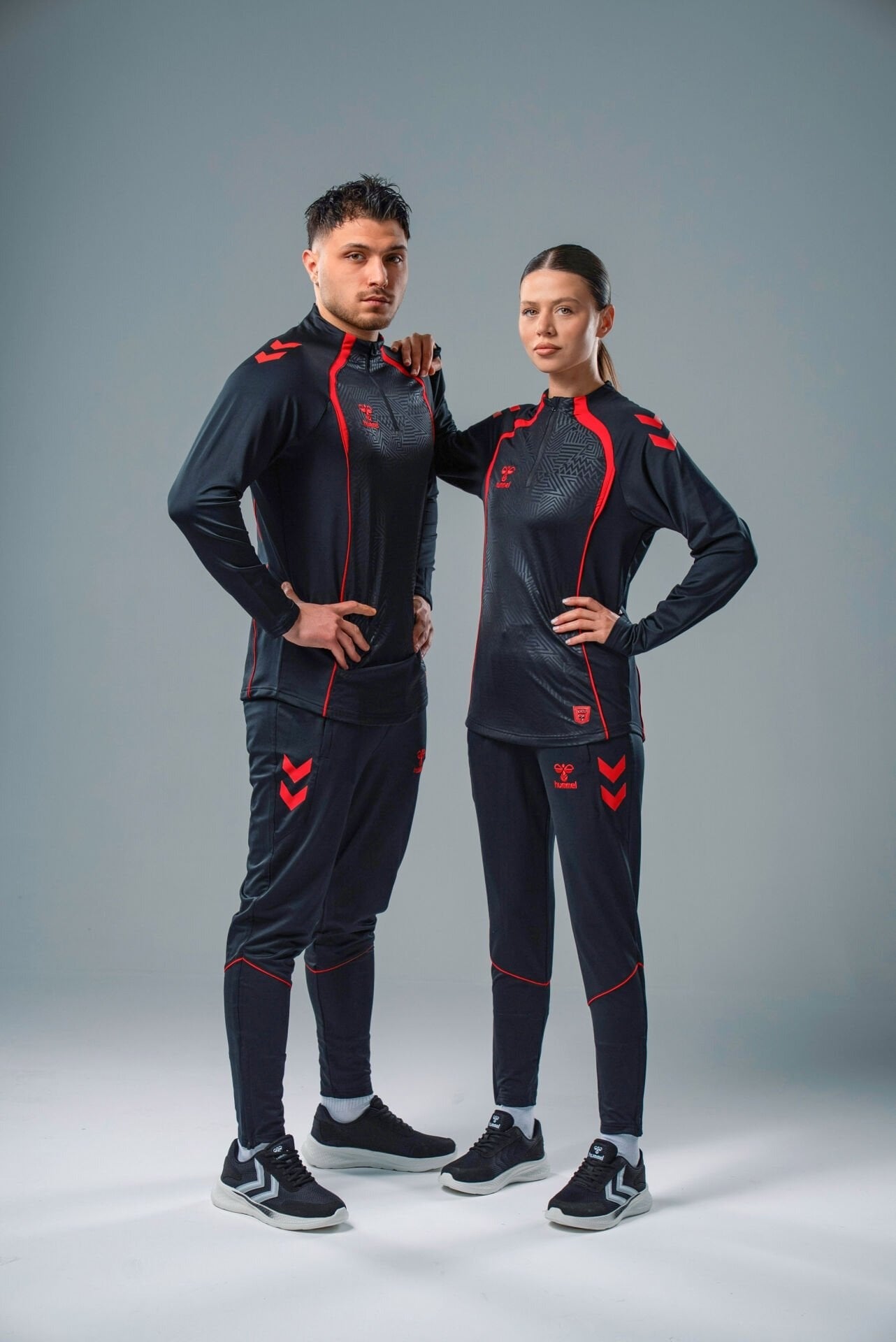 Hummel 922595 Target Antrenman Eşofman Üstü Siyah