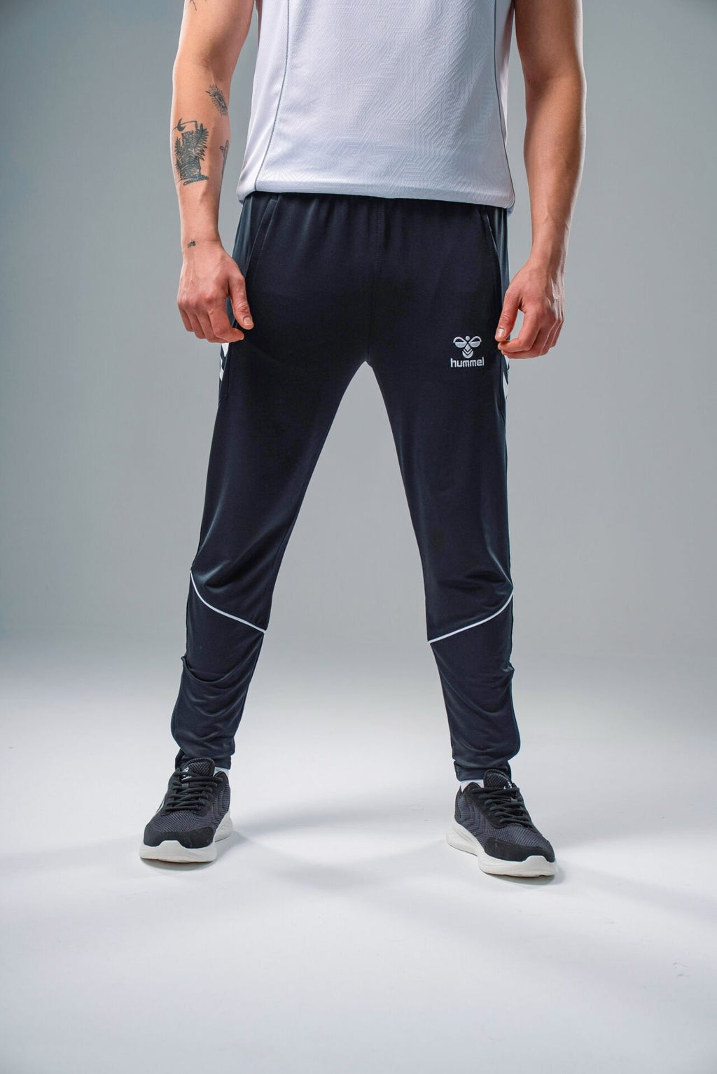Hummel 932585 Target Antrenman Eşofman Altı Siyah
