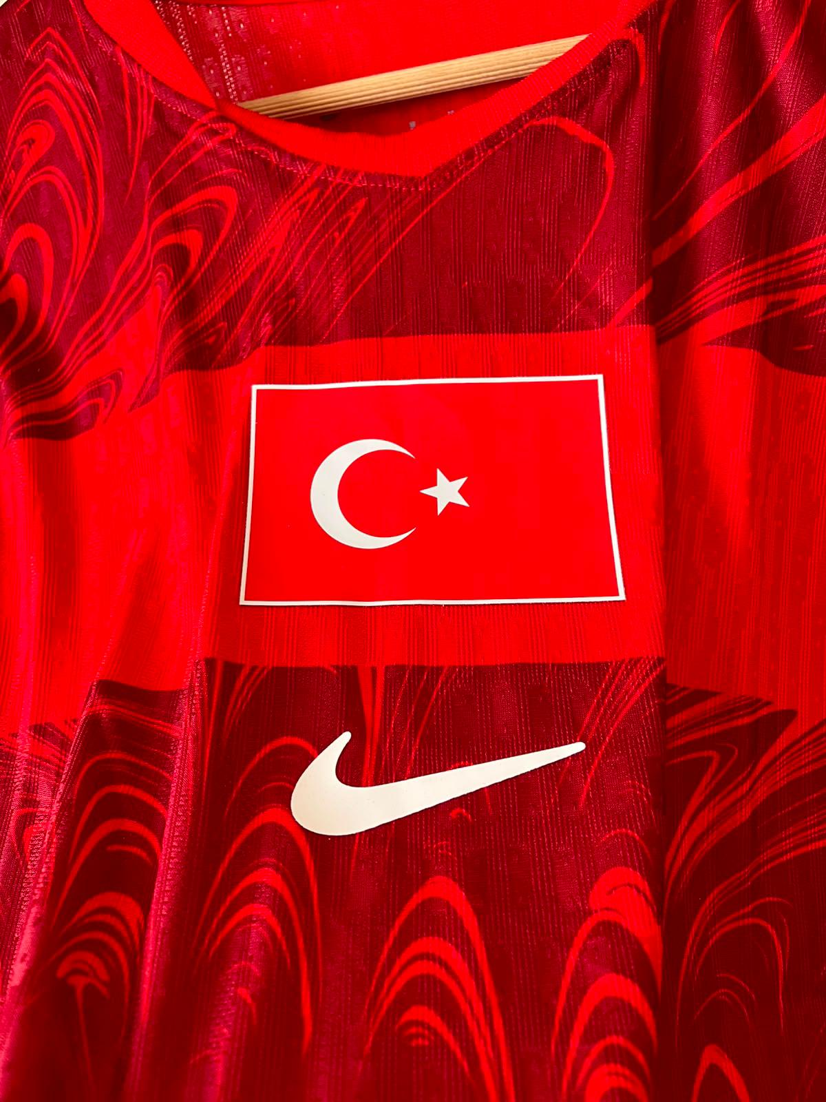 Nike MF-TR1  Dünya Kupası Türkiye Milli Forma Kırmızı
