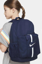 Y NK ACDMY TEAM BKPK 22 Litre MIDNIGHT NAVY/BLACK/WHITE